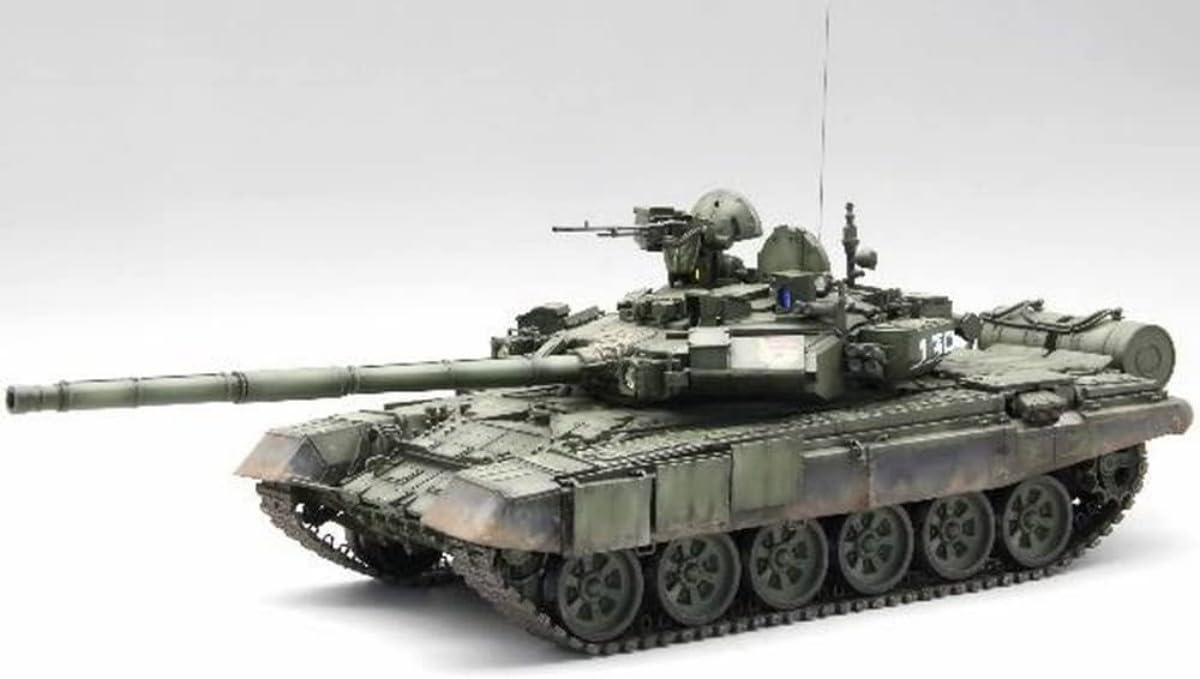 アミュージングホビー 1/35 ロシア陸軍 T-90A フルインテリア Amazon | アミュージングホビー 1/35 ロシア陸軍 T-90A 戦車